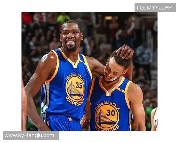 吉米与库里的默契展现杜兰特的影响力与文班的崛起之路