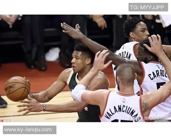 文班在禁区内的攻防威慑力展现21分钟正负值21助雷霆逆转局势 文班在禁区内的攻防威慑力展现21分钟正负值21助雷霆逆转局势